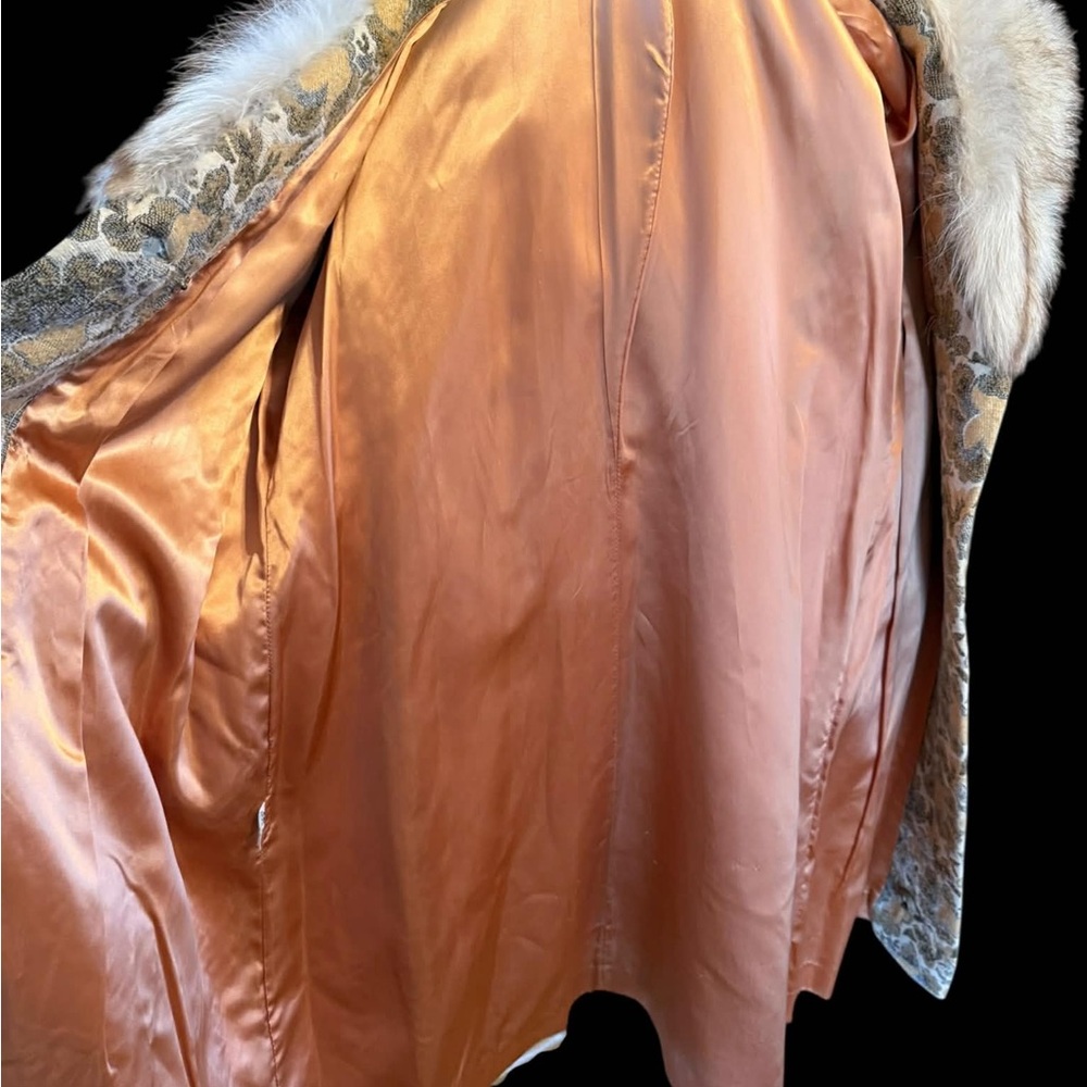 Stunning Tapestry Boho & Fox Fur Collar Coat - Picture 3 of 7
